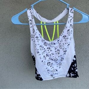 VS PINK cropped workout sports bra